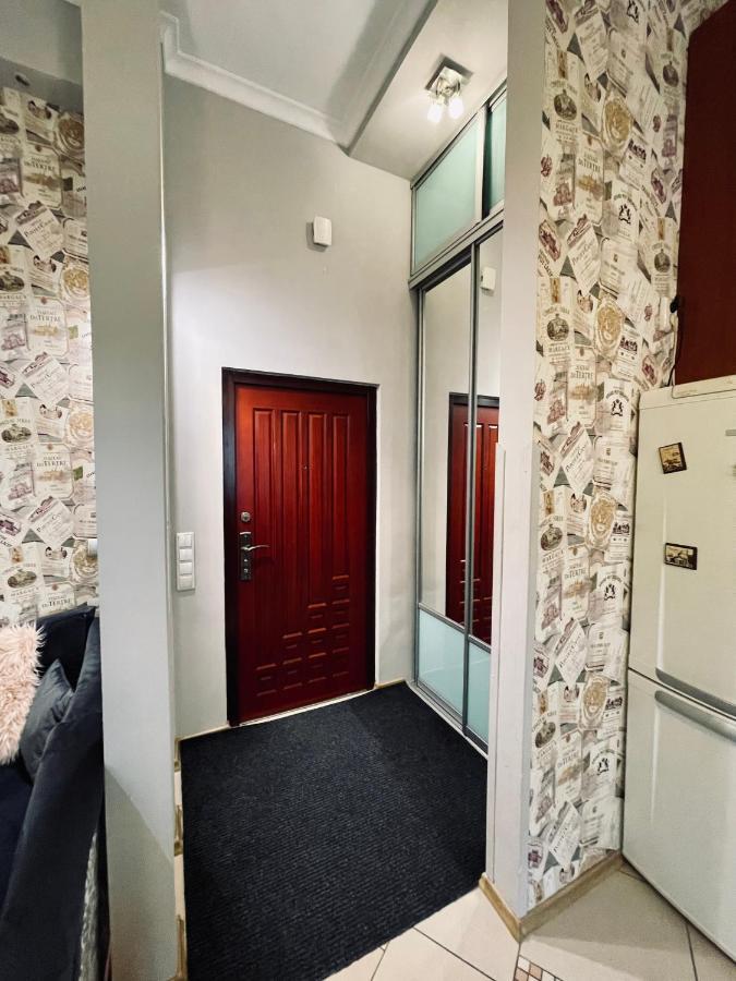Apartments Djulia On Valova Street Лвив Екстериор снимка